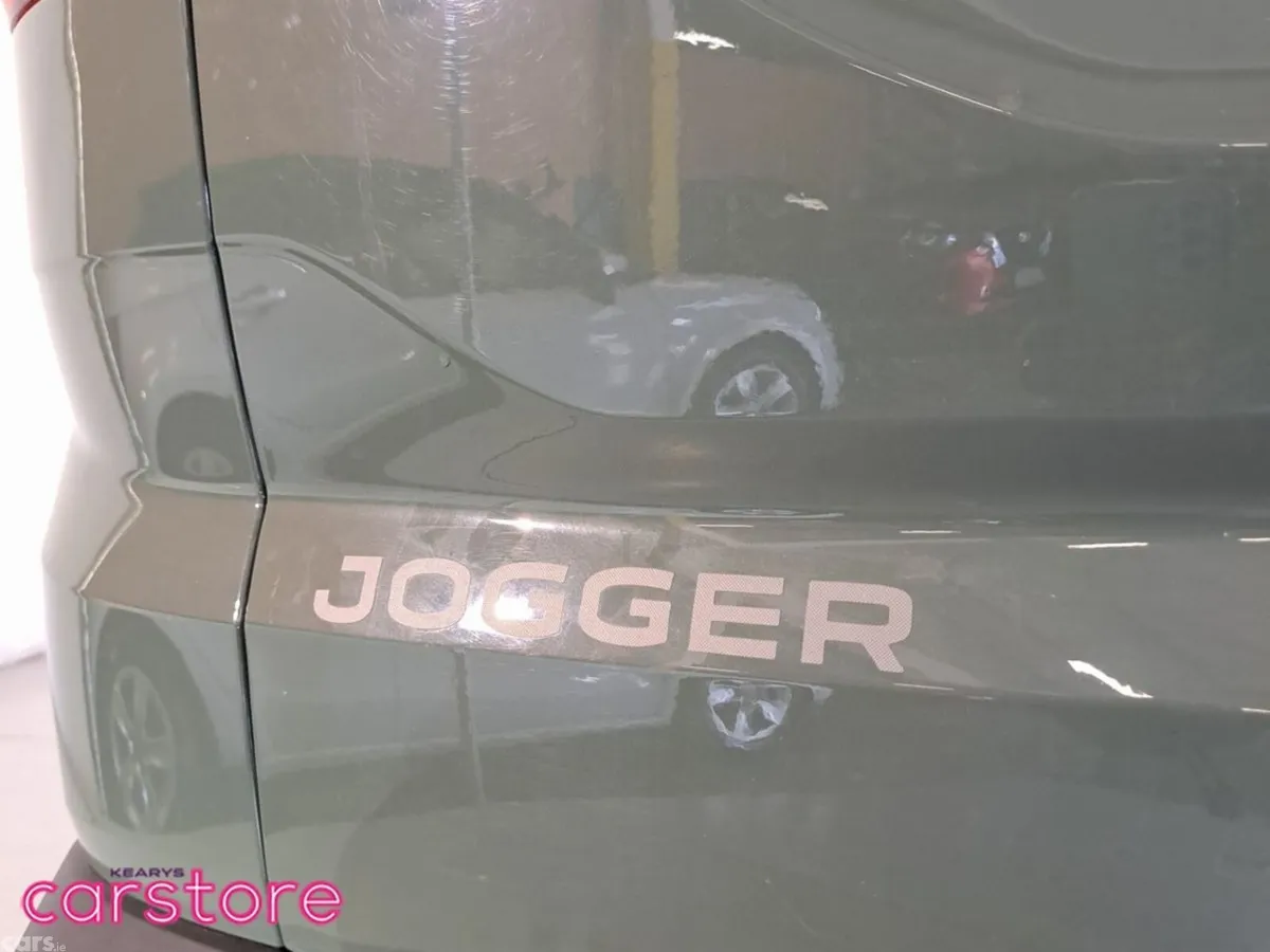 Dacia Jogger MPV, Petrol, 2023, Grey