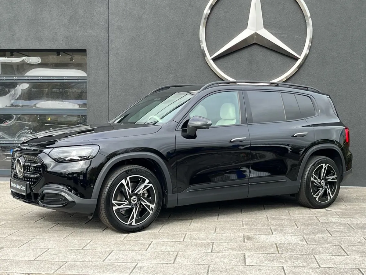 Mercedes-Benz GLB SUV, Electric, 2026, Black