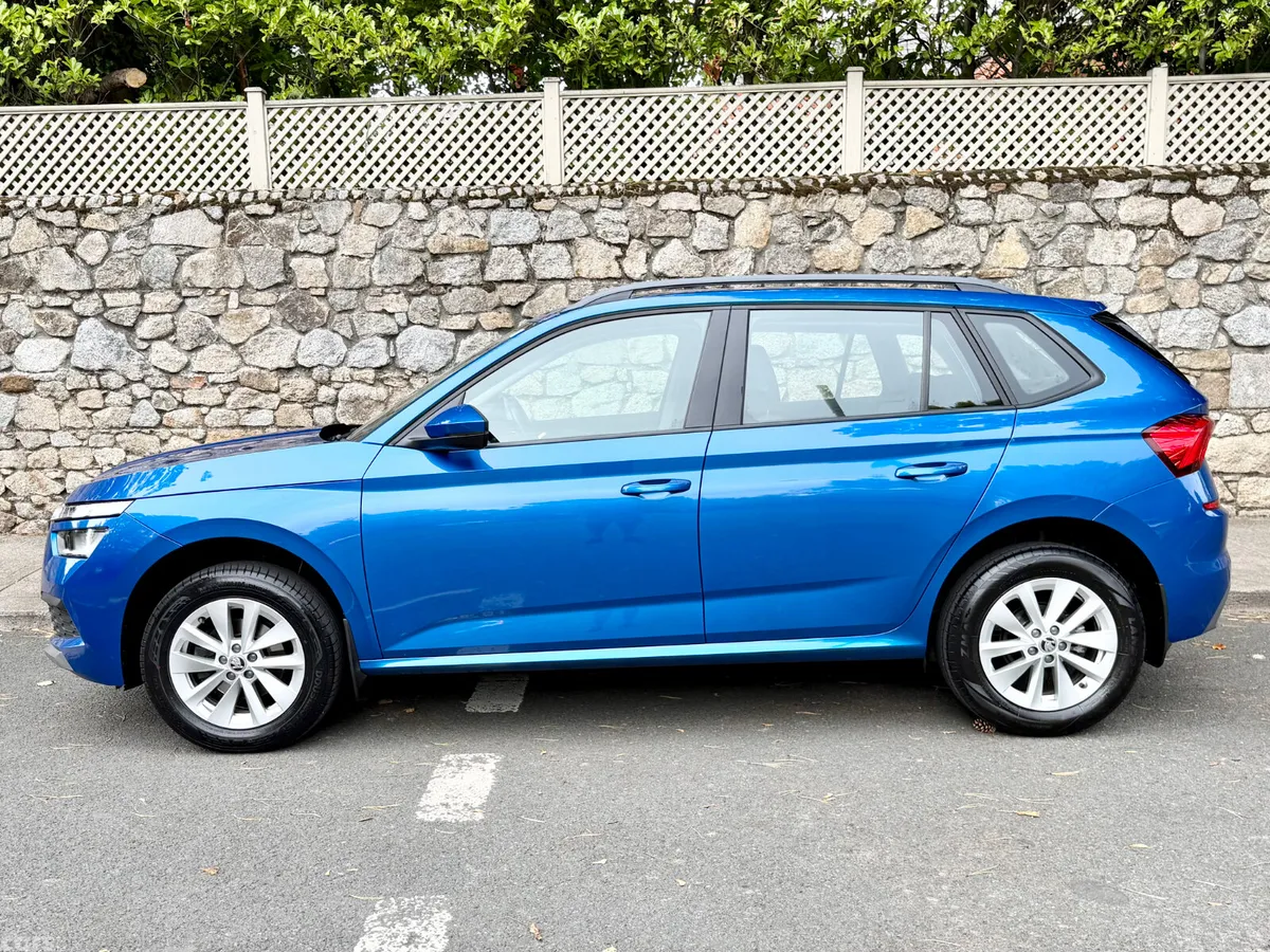 Skoda Kamiq Hatchback, Petrol, 2023, Blue