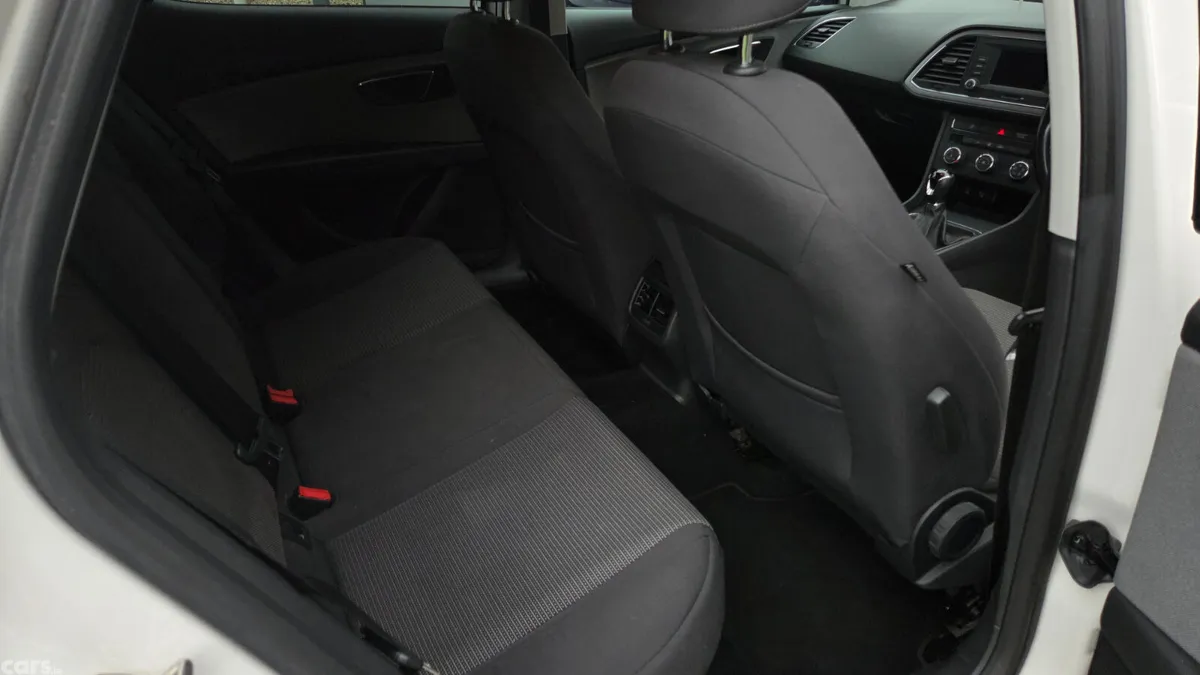SEAT Leon Estate, Diesel, 2019, White