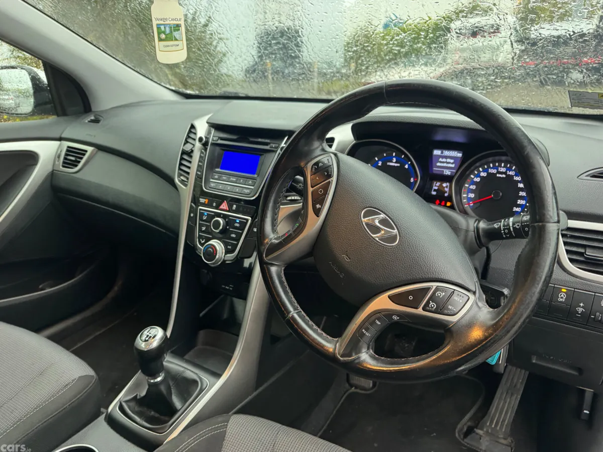 Hyundai i30 Hatchback, Diesel, 2014, Silver