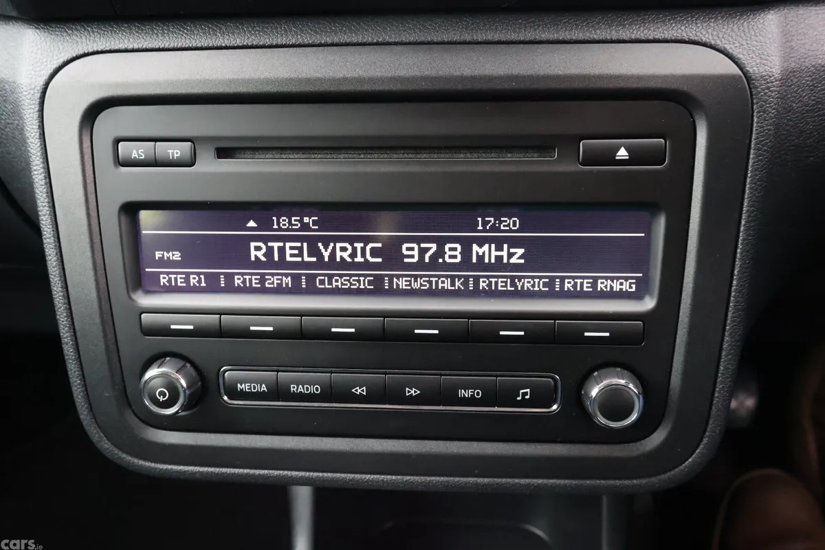 Skoda Roomster MPV, Petrol, 2015, Beige