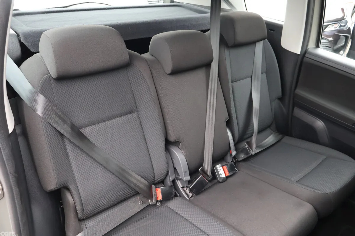Skoda Roomster MPV, Petrol, 2015, Beige