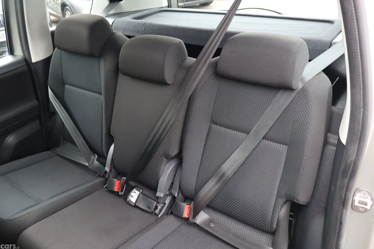 Skoda Roomster MPV, Petrol, 2015, Beige