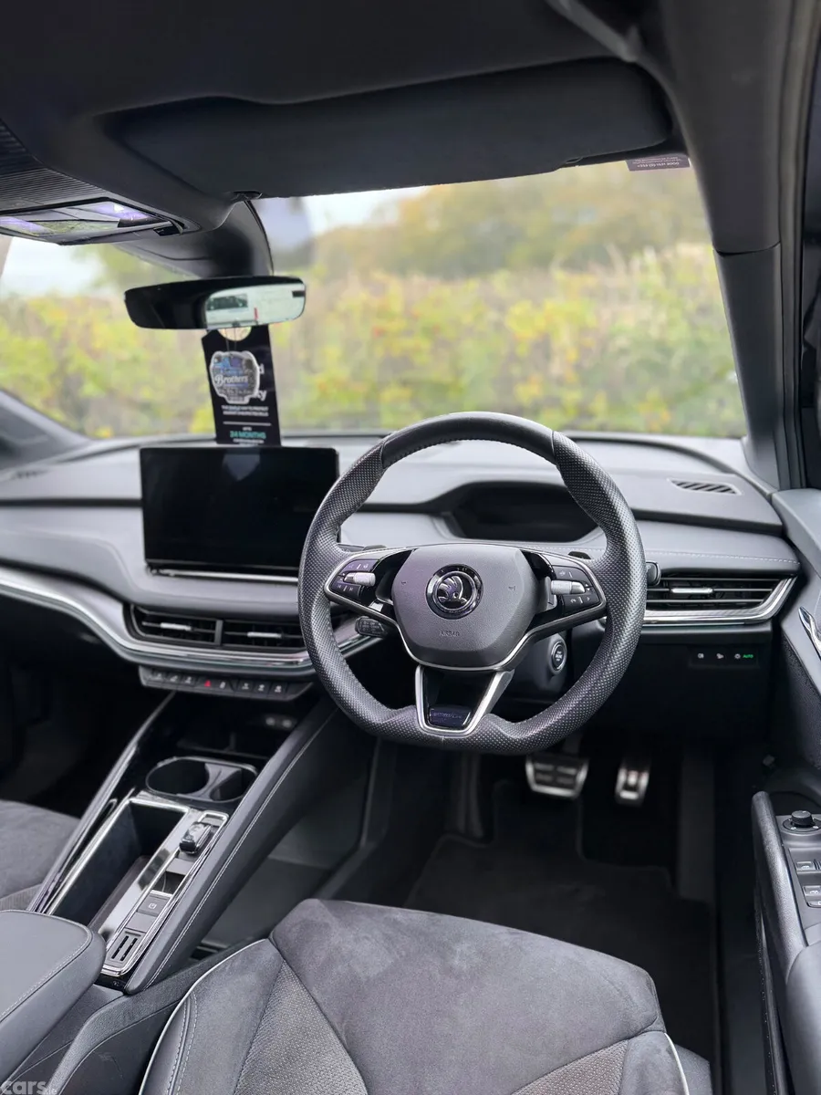 Skoda Enyaq Estate, Electric, 2025, Black