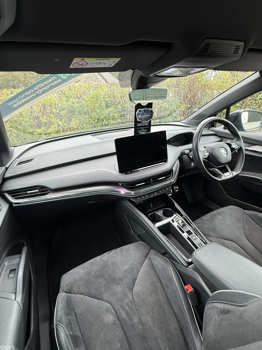 Skoda Enyaq Estate, Electric, 2025, Black
