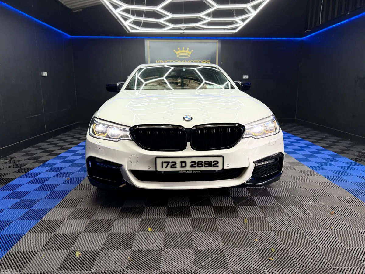 BMW 5-Series Saloon, Petrol Plug-in Hybrid, 2017, White