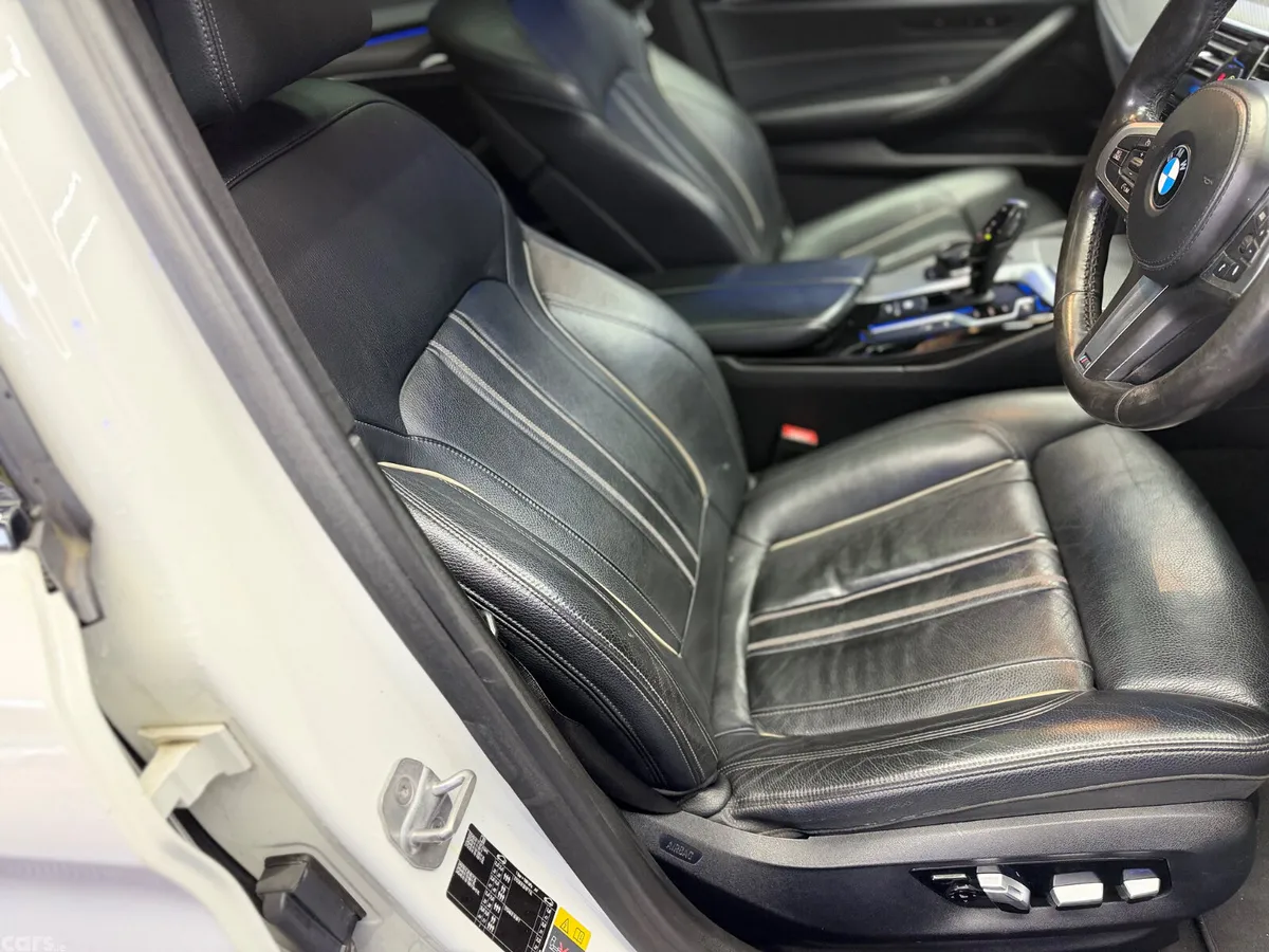 BMW 5-Series Saloon, Petrol Plug-in Hybrid, 2017, White