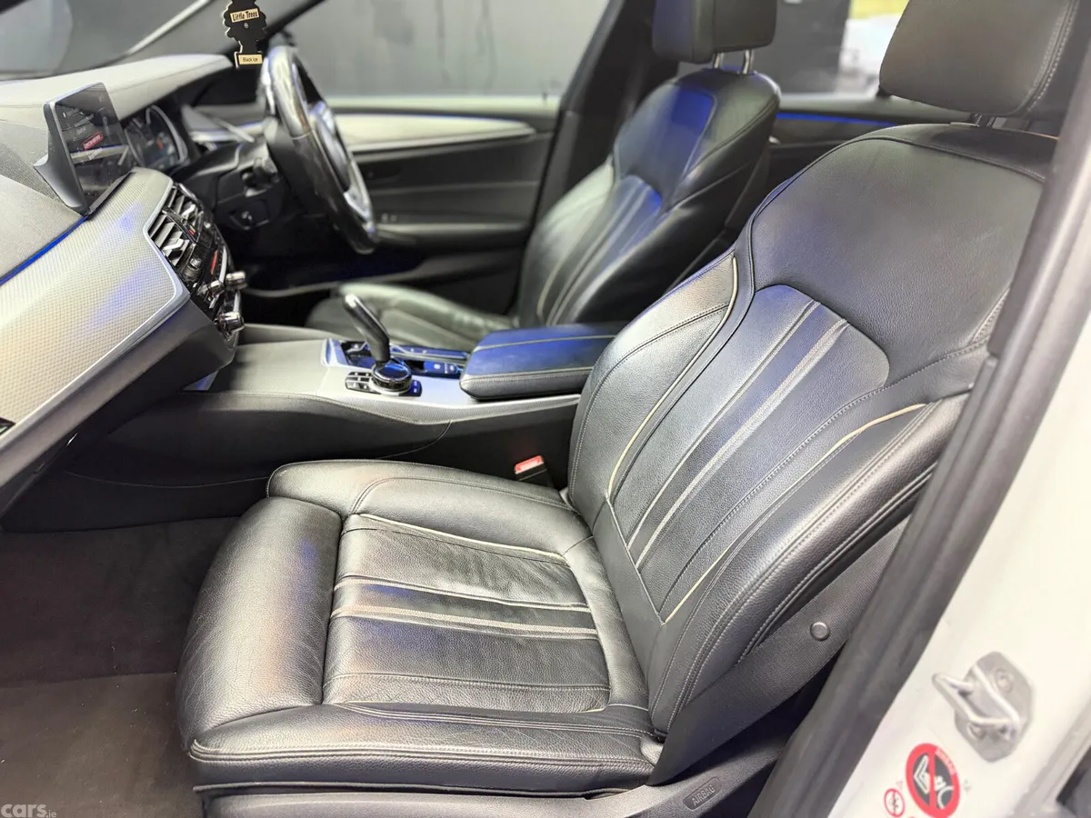 BMW 5-Series Saloon, Petrol Plug-in Hybrid, 2017, White