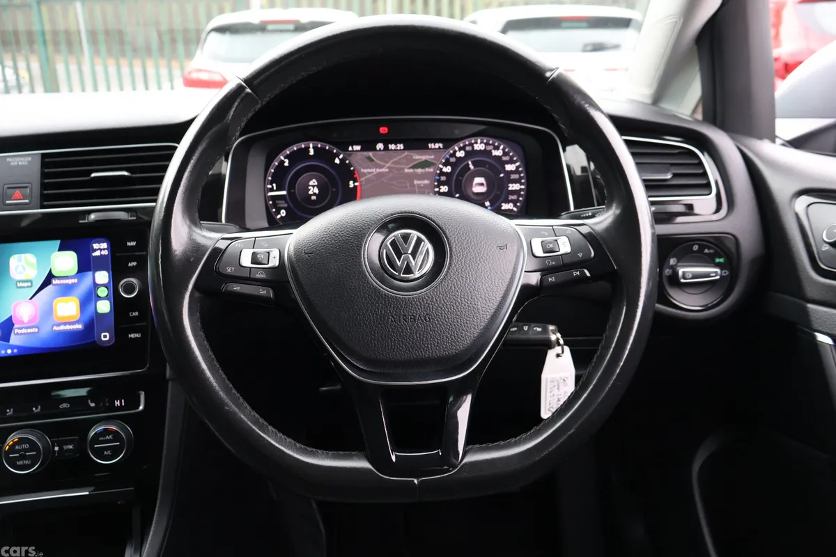 Volkswagen Golf Estate, Diesel, 2018, Grey