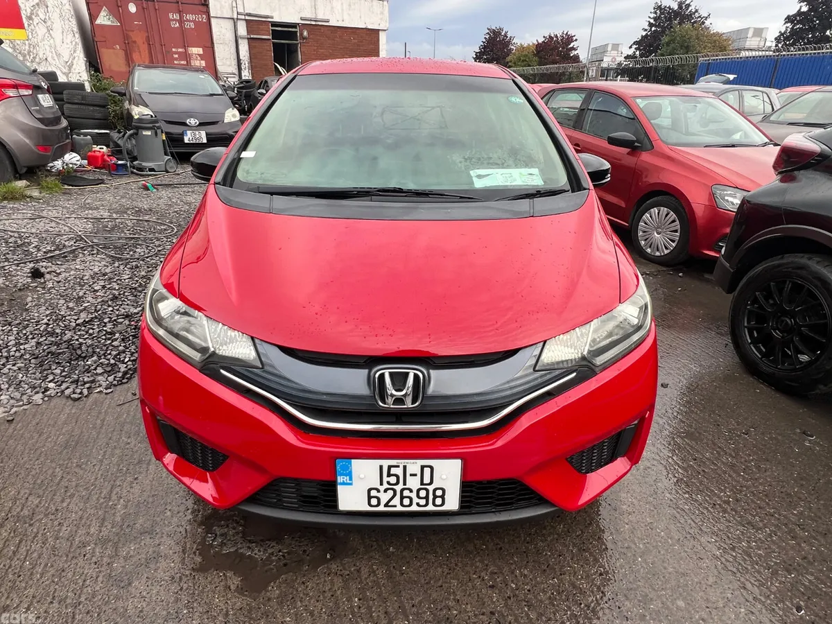 Honda Fit Hatchback, Petrol, 2015, Red
