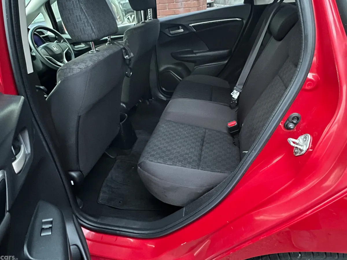 Honda Fit Hatchback, Petrol, 2015, Red