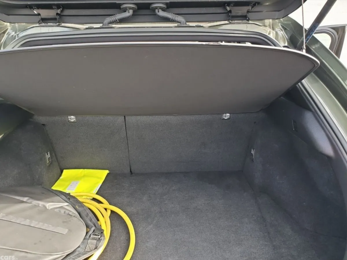 Lexus UX SUV, Electric, 2024, Green