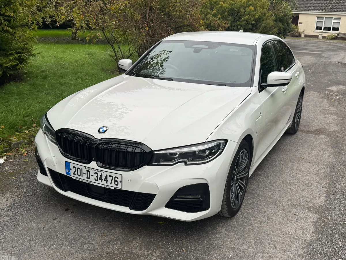 BMW 3-Series Saloon, Petrol Plug-in Hybrid, 2020, White