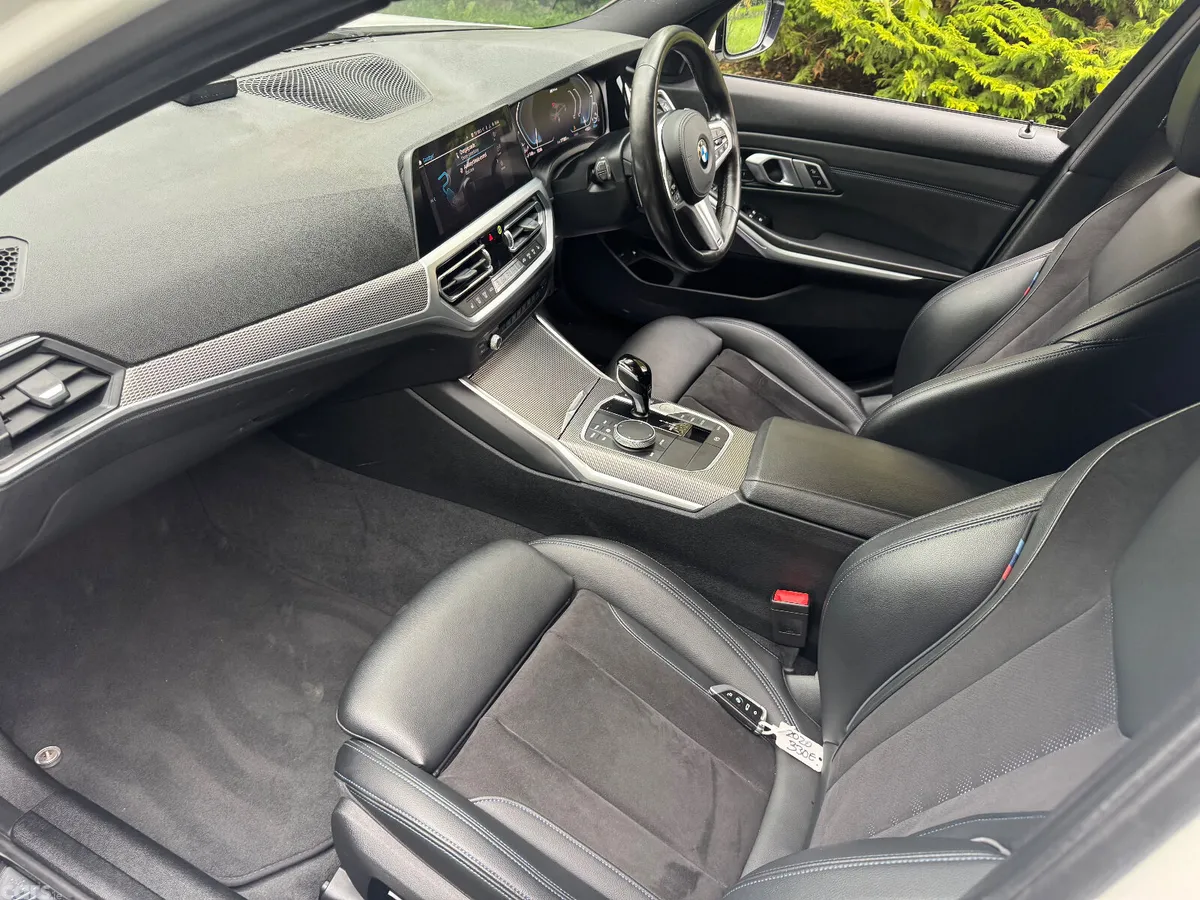 BMW 3-Series Saloon, Petrol Plug-in Hybrid, 2020, White