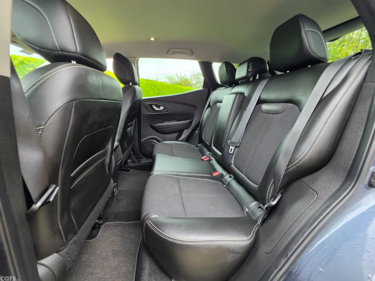 Renault Kadjar SUV, Diesel, 2017, Grey