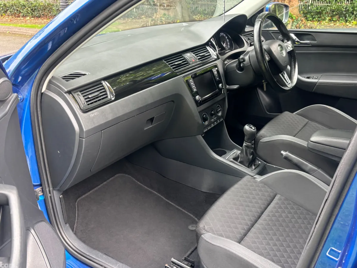 Skoda Rapid Saloon, Petrol, 2016, Blue