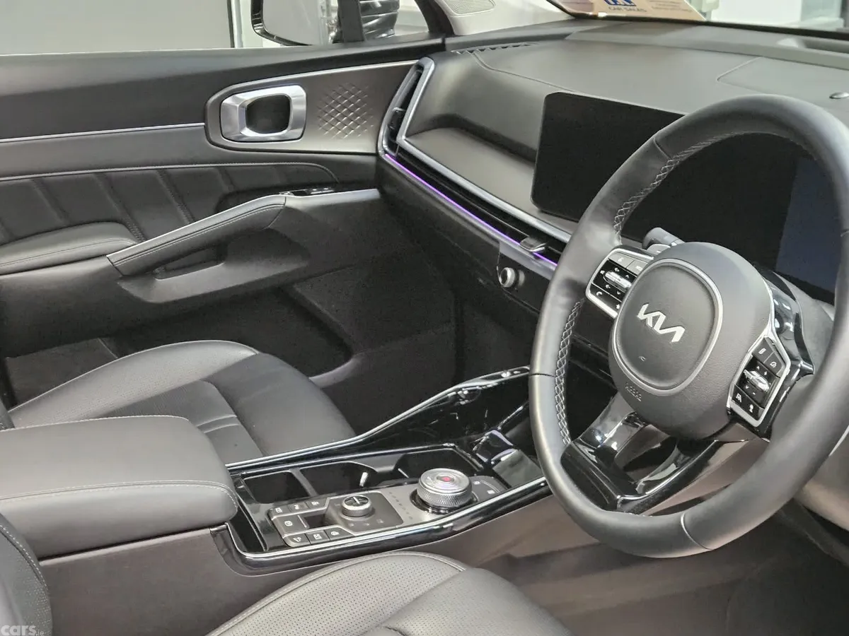 Kia Sorento SUV, Petrol Plug-in Hybrid, 2025, Black