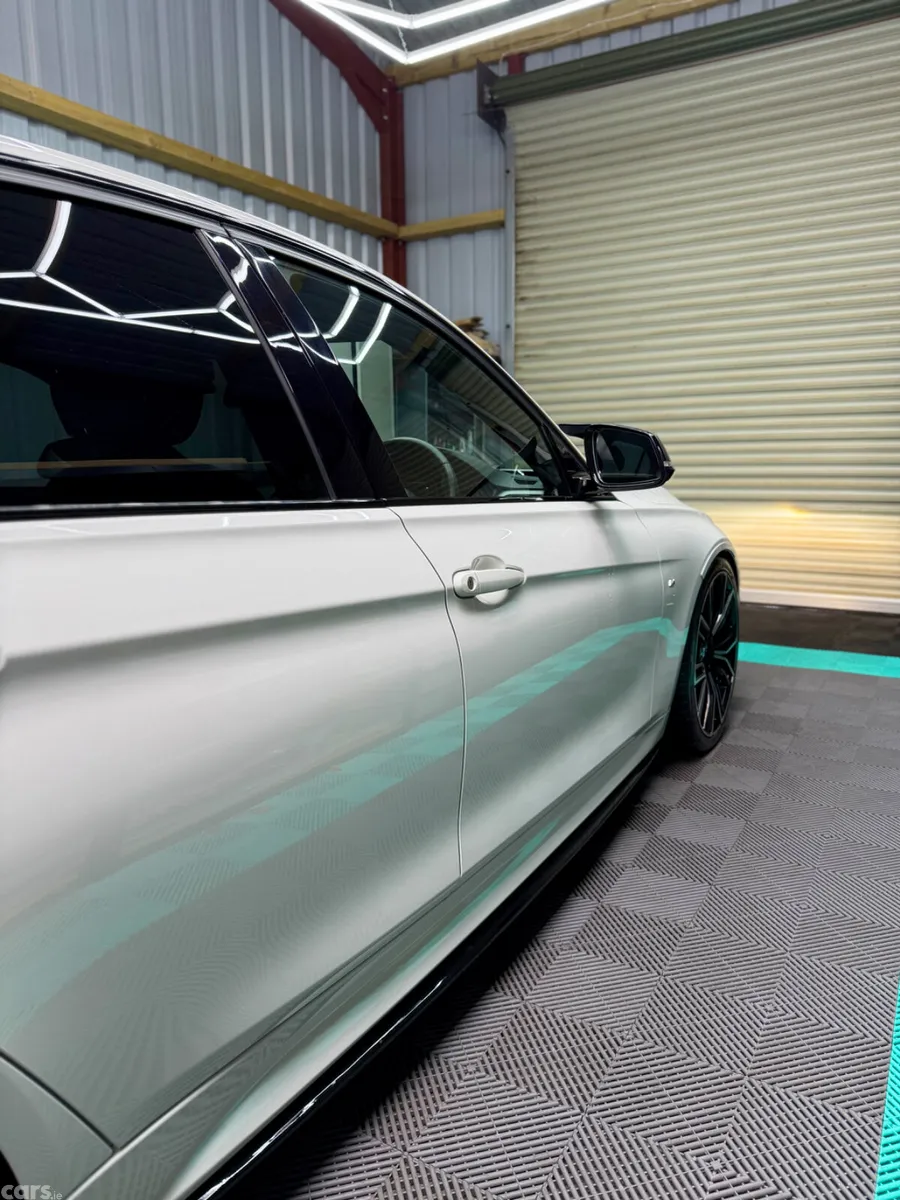 BMW 3-Series Saloon, Petrol, 2015, White