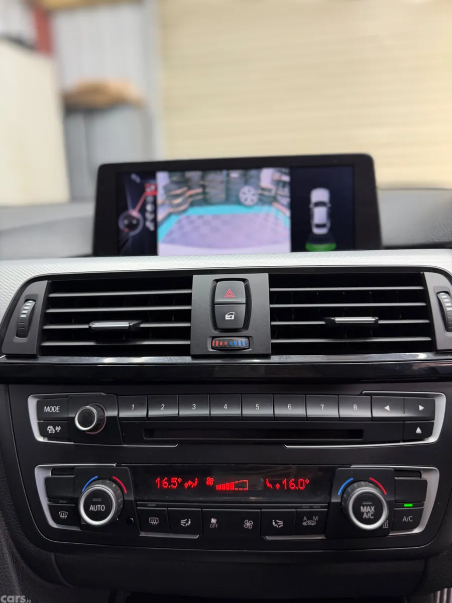 BMW 3-Series Saloon, Petrol, 2015, White