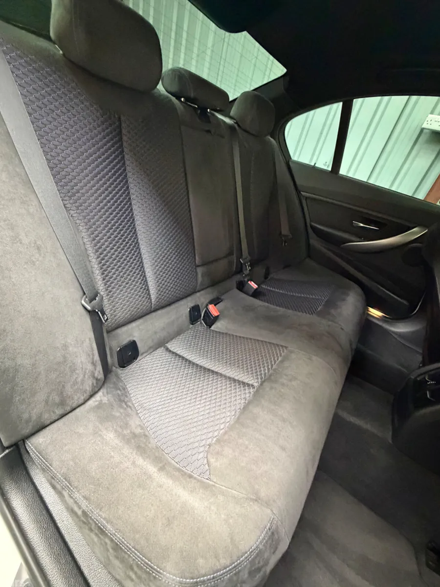 BMW 3-Series Saloon, Petrol, 2015, White