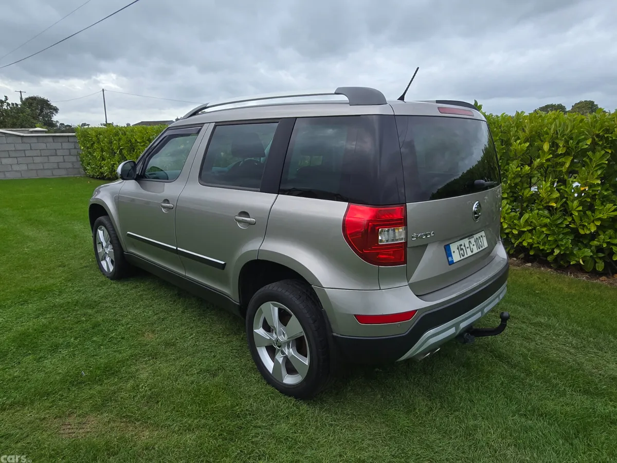 Skoda Yeti SUV, Diesel, 2015, Beige
