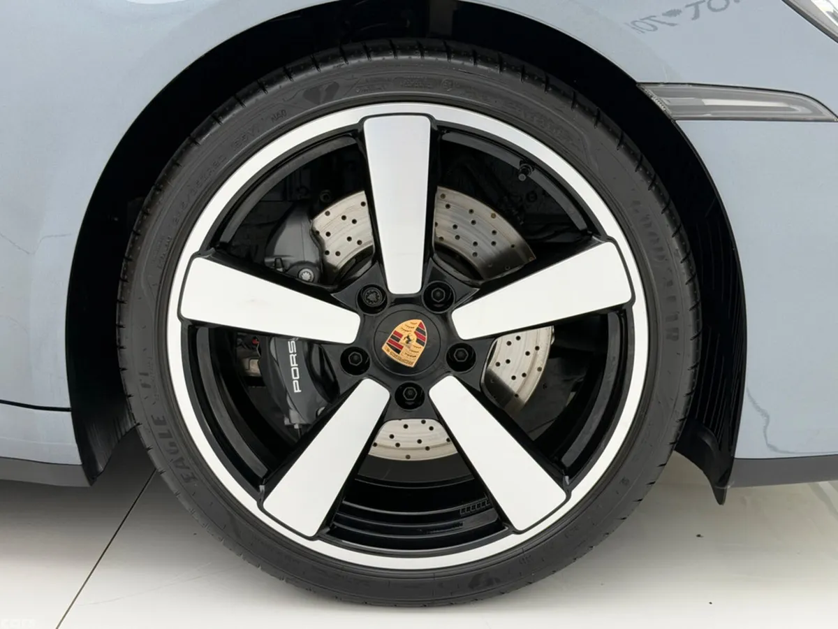 Porsche 911 Coupe, Petrol, 2026, Grey