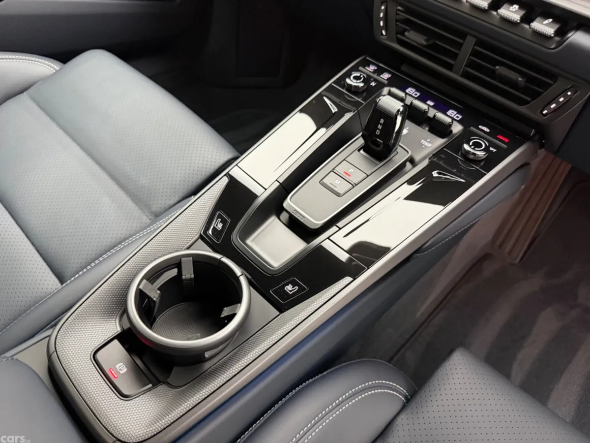 Porsche 911 Coupe, Petrol, 2026, Grey