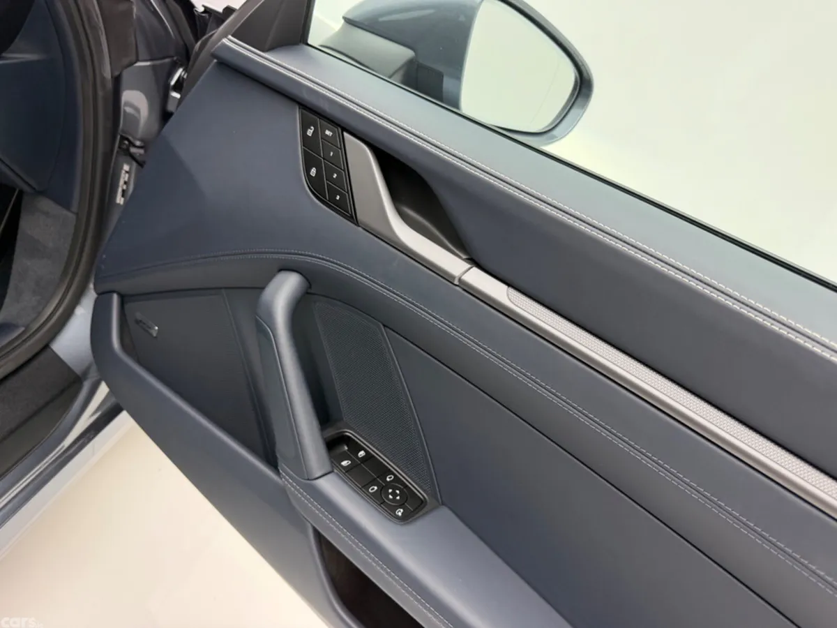 Porsche 911 Coupe, Petrol, 2026, Grey