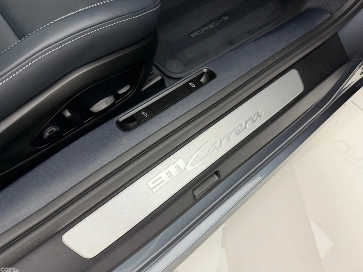 Porsche 911 Coupe, Petrol, 2026, Grey