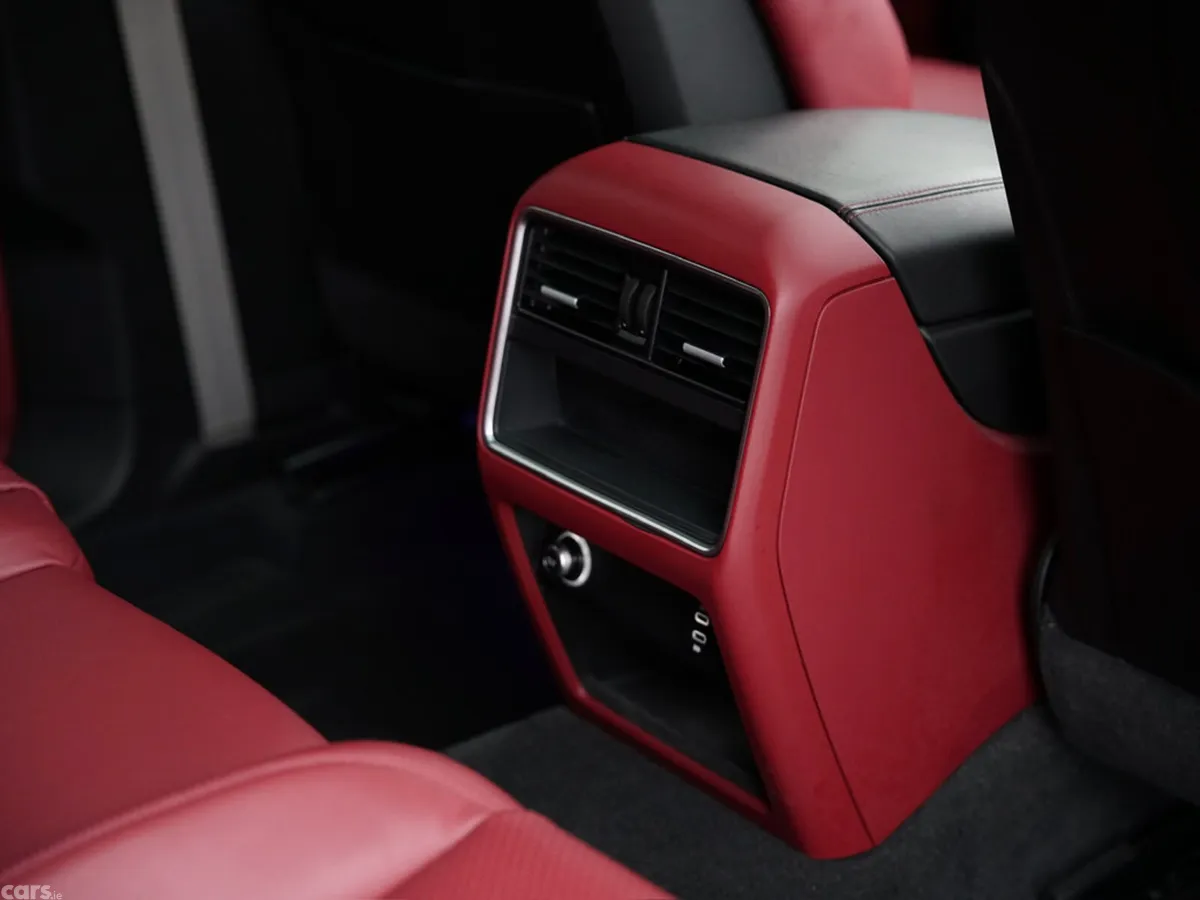 Porsche Cayenne SUV, Petrol Plug-in Hybrid, 2023, Black