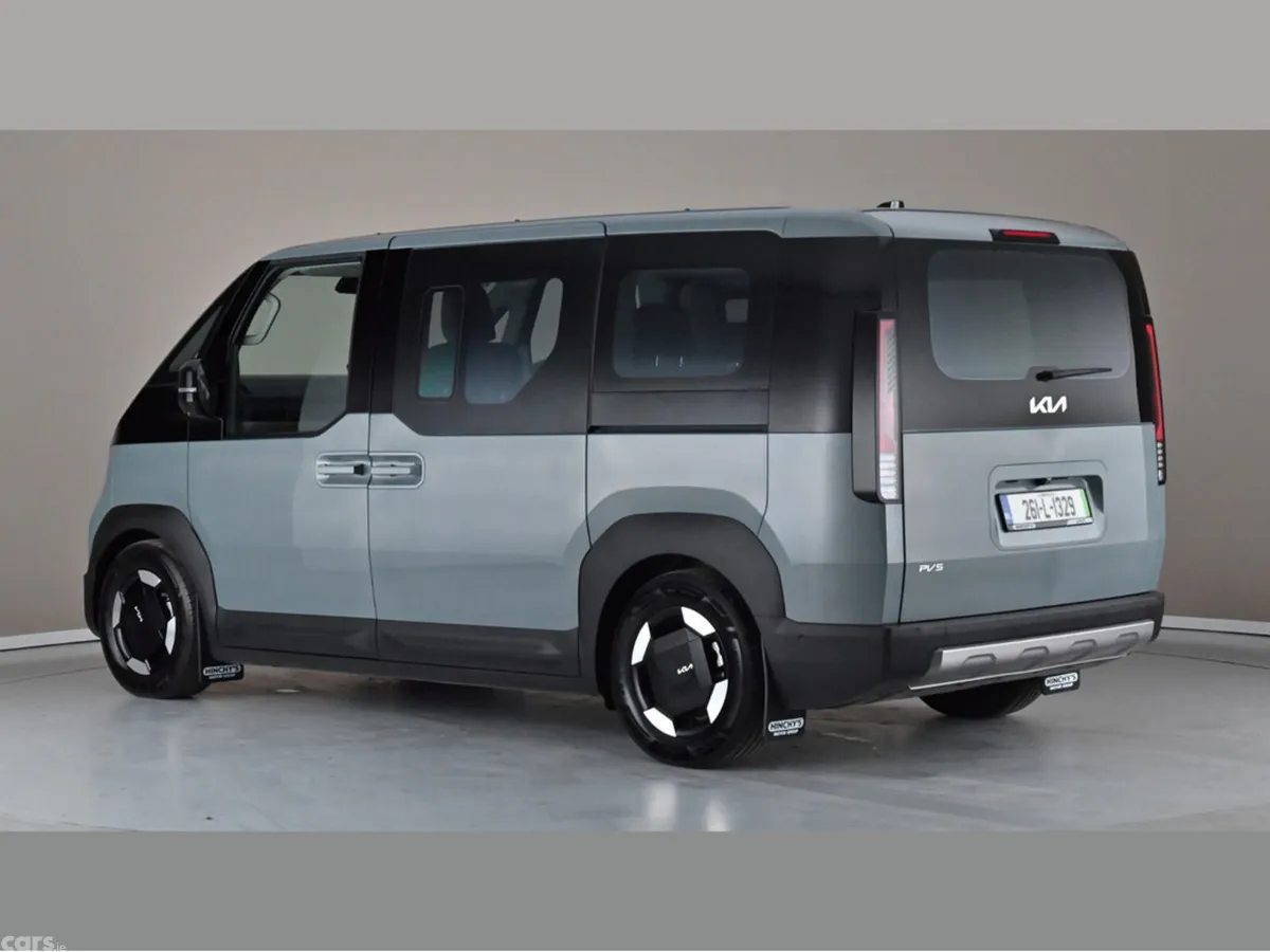 Kia PV5 Minibus, Electric, 2026, Grey
