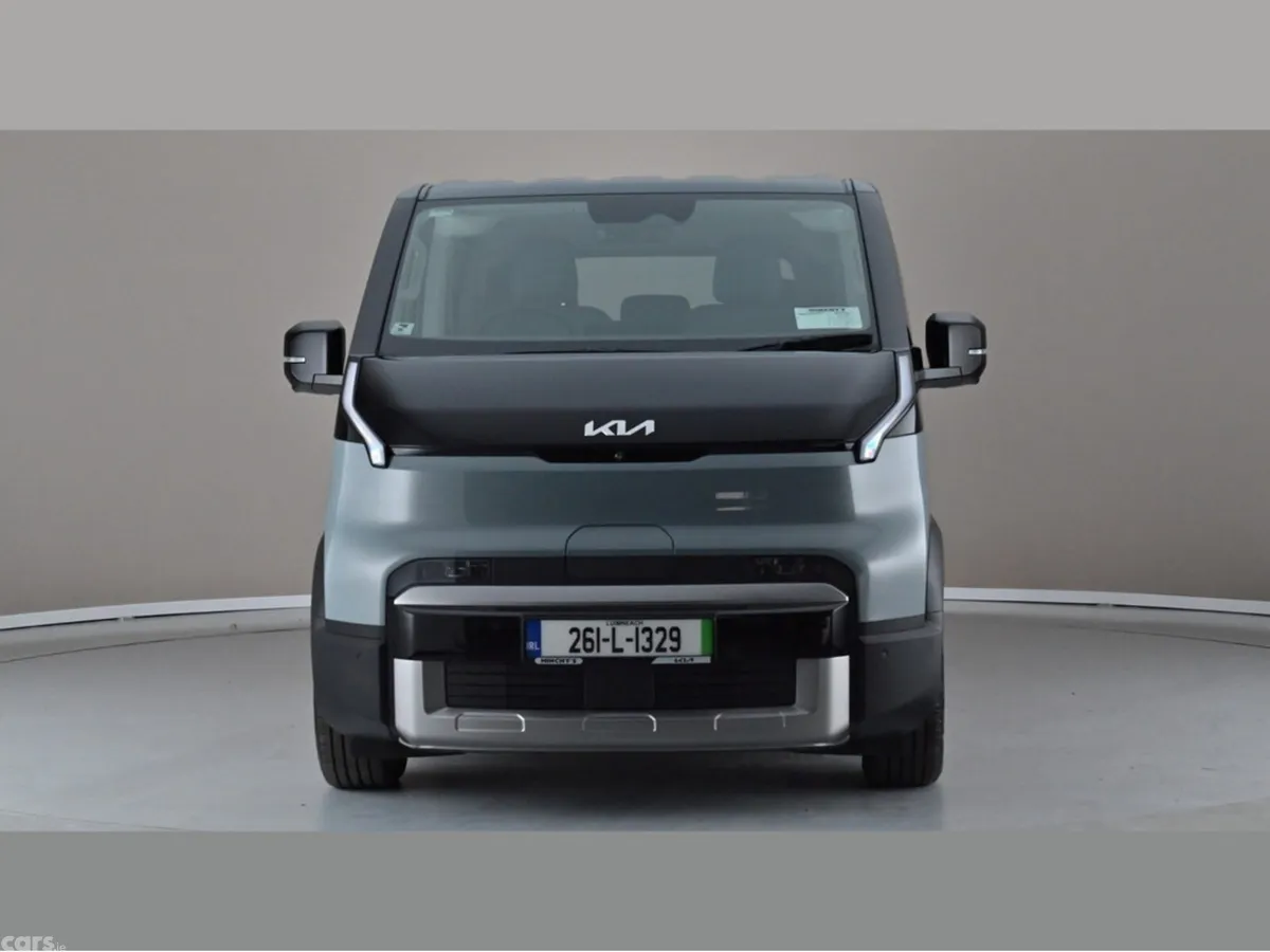 Kia PV5 Minibus, Electric, 2026, Grey