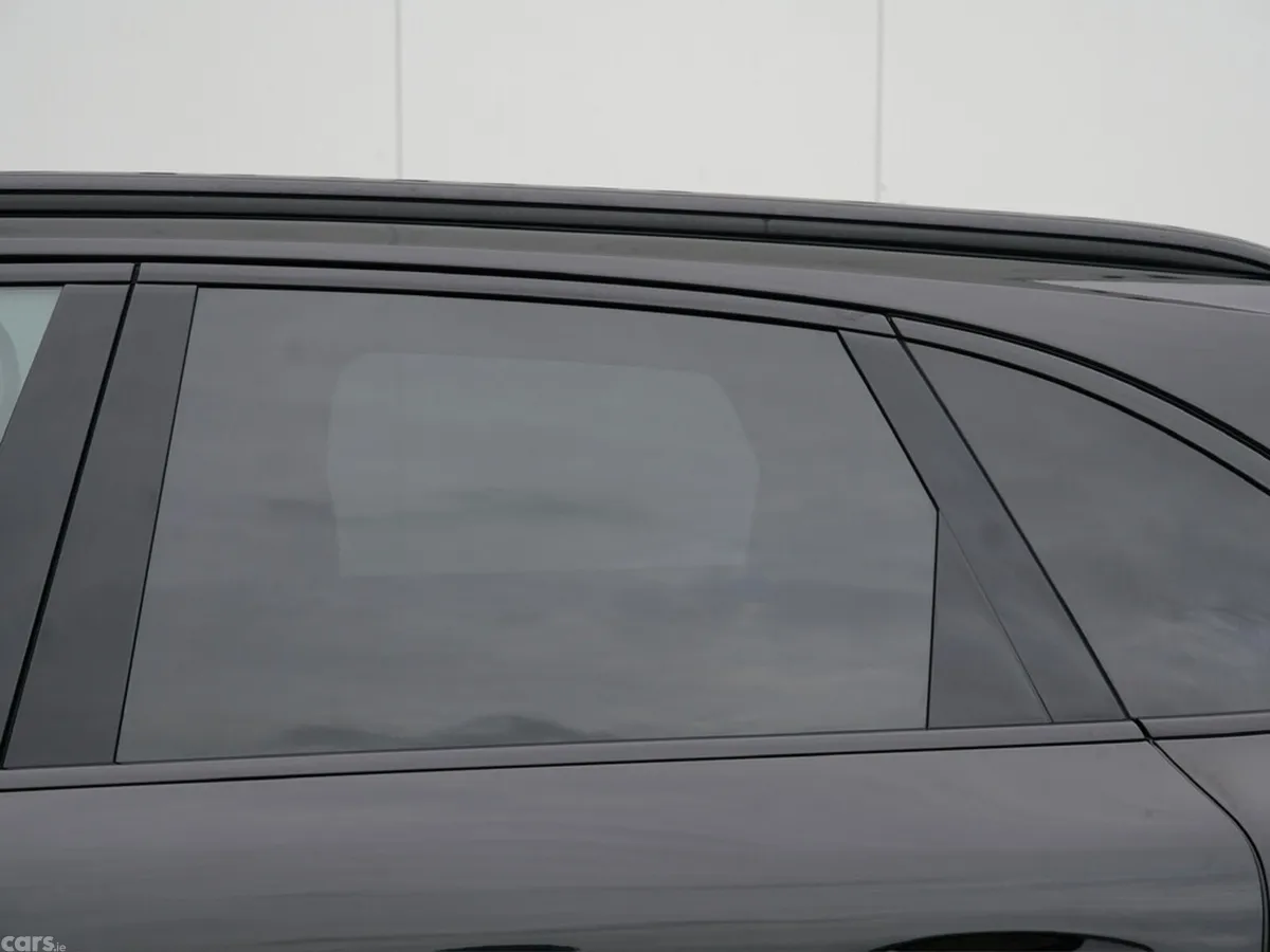 Porsche Cayenne SUV, Petrol Plug-in Hybrid, 2023, Black
