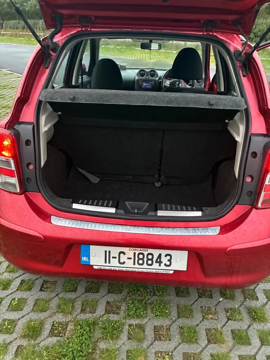 Nissan Micra Hatchback, Petrol, 2011, Red