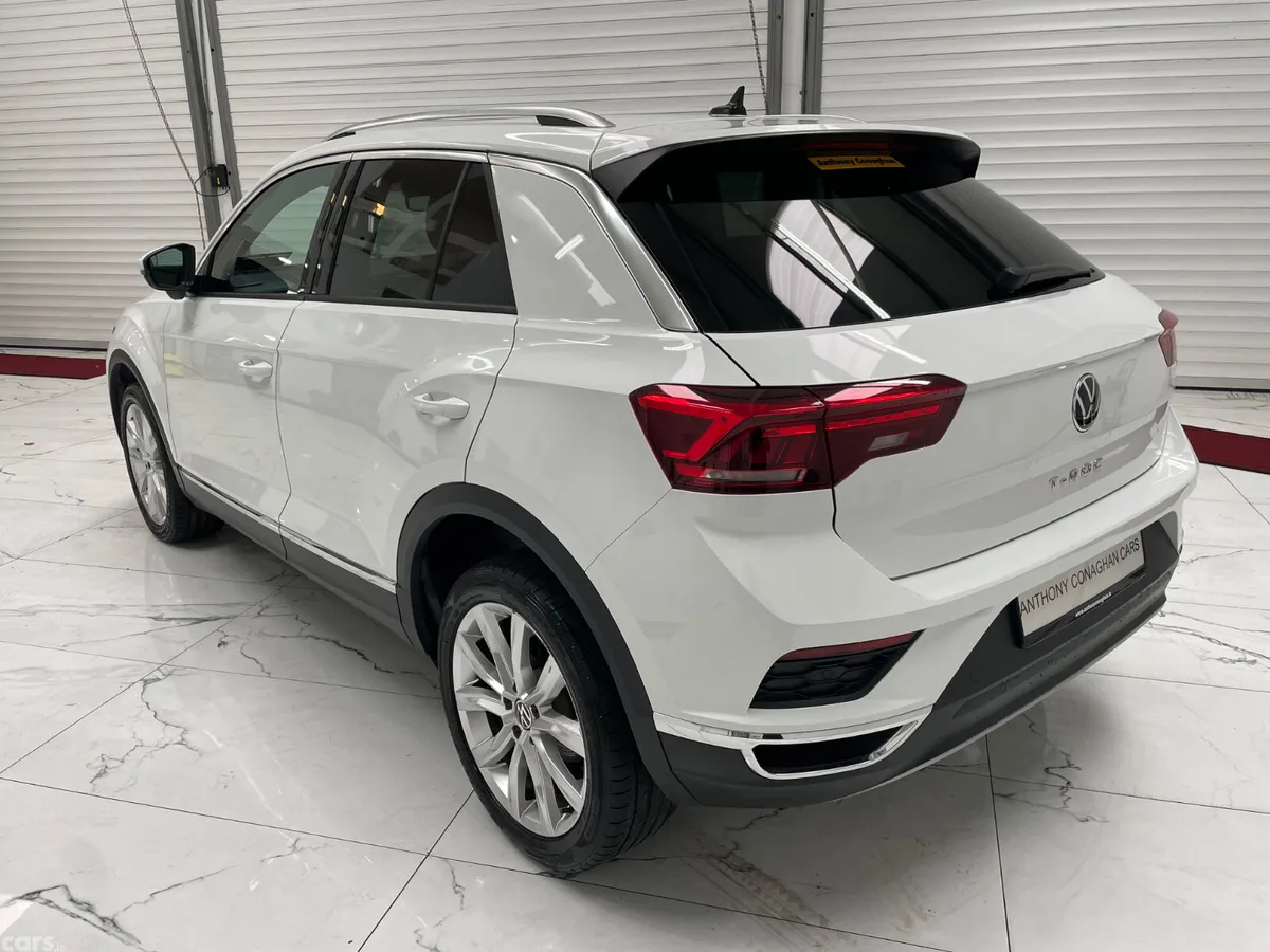 Volkswagen T-Roc Hatchback, Diesel, 2022, White