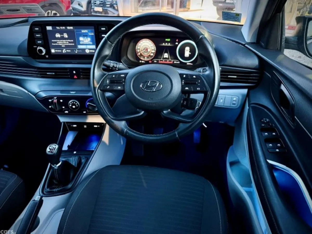 Hyundai i20 Hatchback, Petrol, 2021, Black