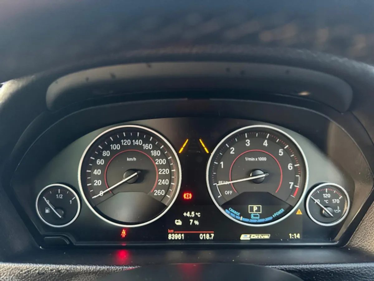 BMW 3-Series Saloon, Petrol Plug-in Hybrid, 2016, White