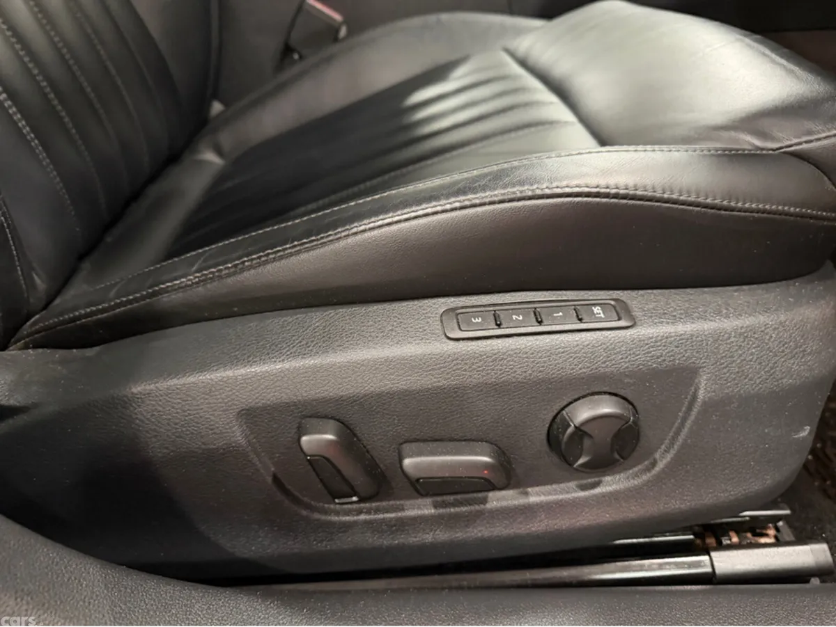 Skoda Superb Hatchback, Diesel, 2019, Black