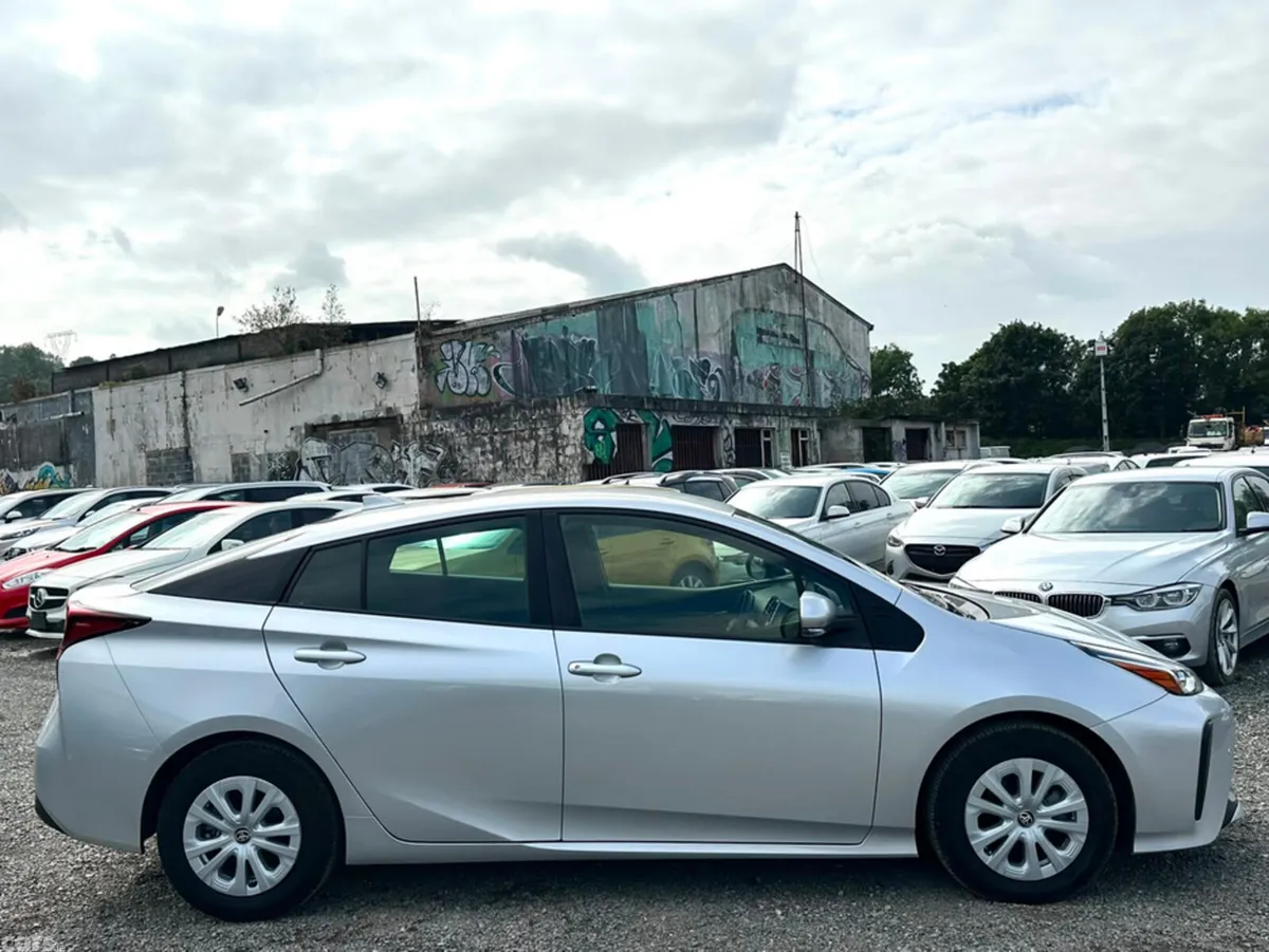 Toyota Prius Hatchback, Petrol Hybrid, 2021, Silver
