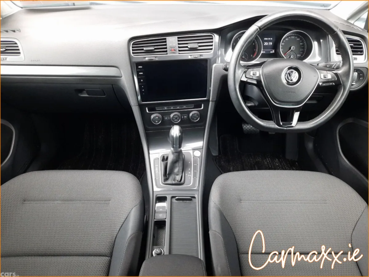 Volkswagen Golf Hatchback, Petrol, 2018, White