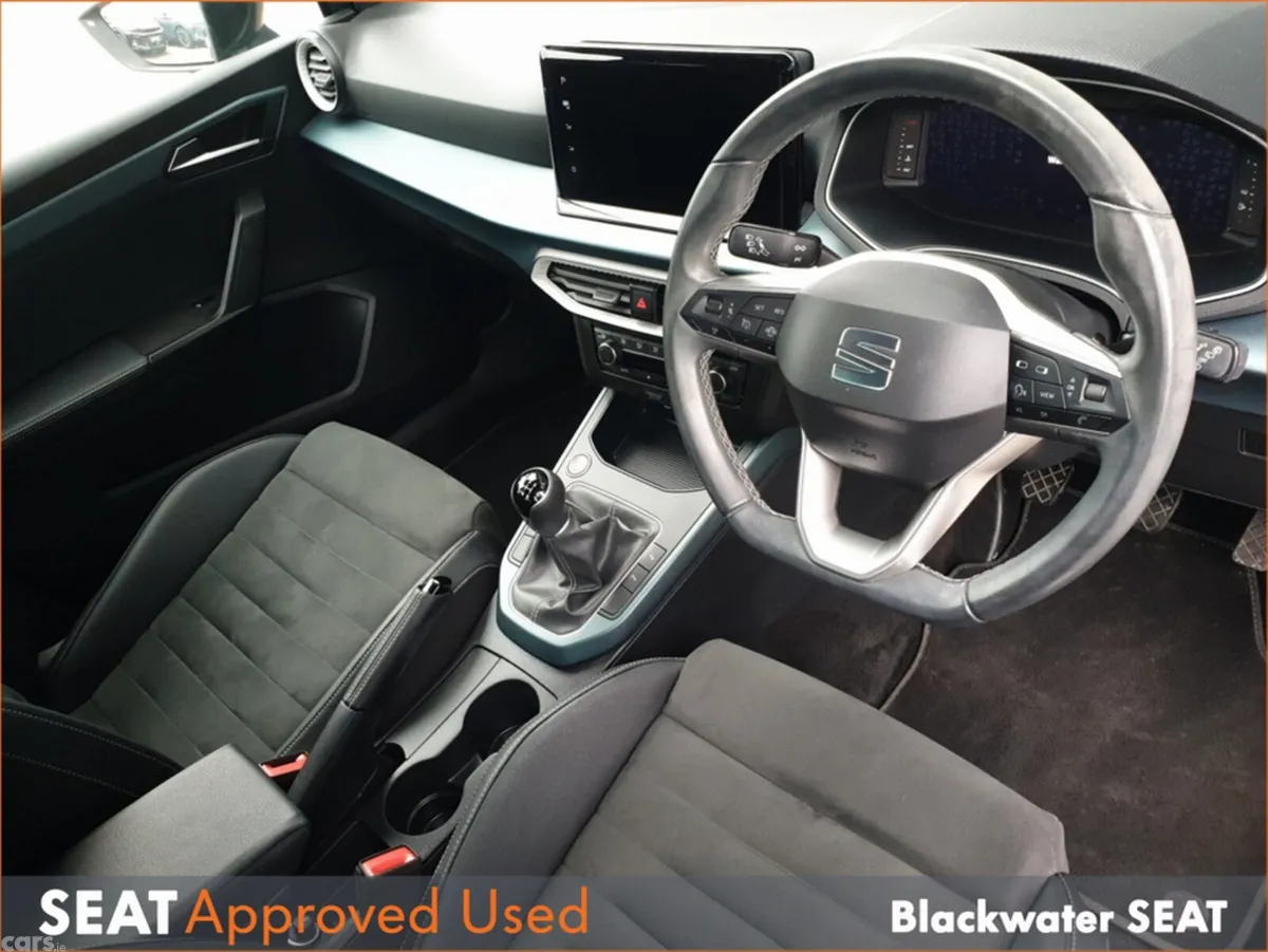 SEAT Arona Hatchback, Petrol, 2023, Black