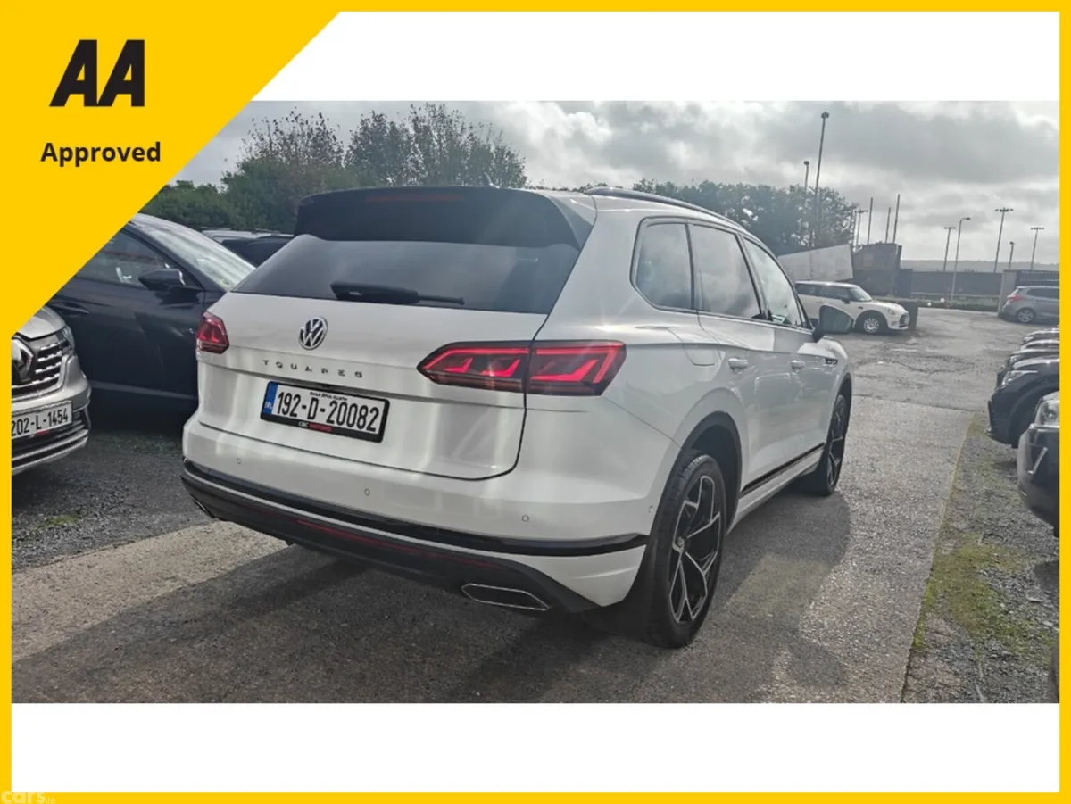 Volkswagen Touareg SUV, Diesel, 2019, White