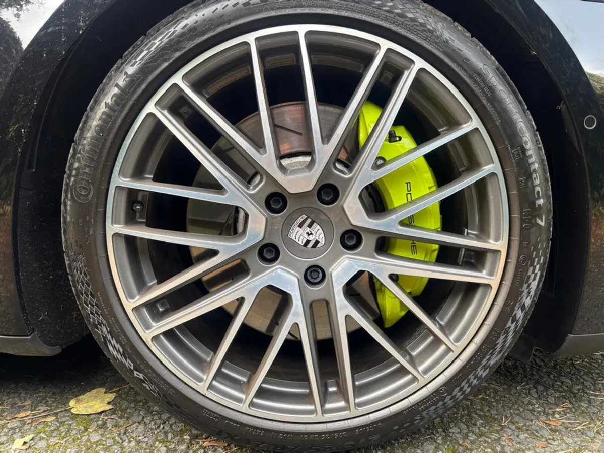 Porsche Panamera Hatchback, Petrol Plug-in Hybrid, 2025, Black