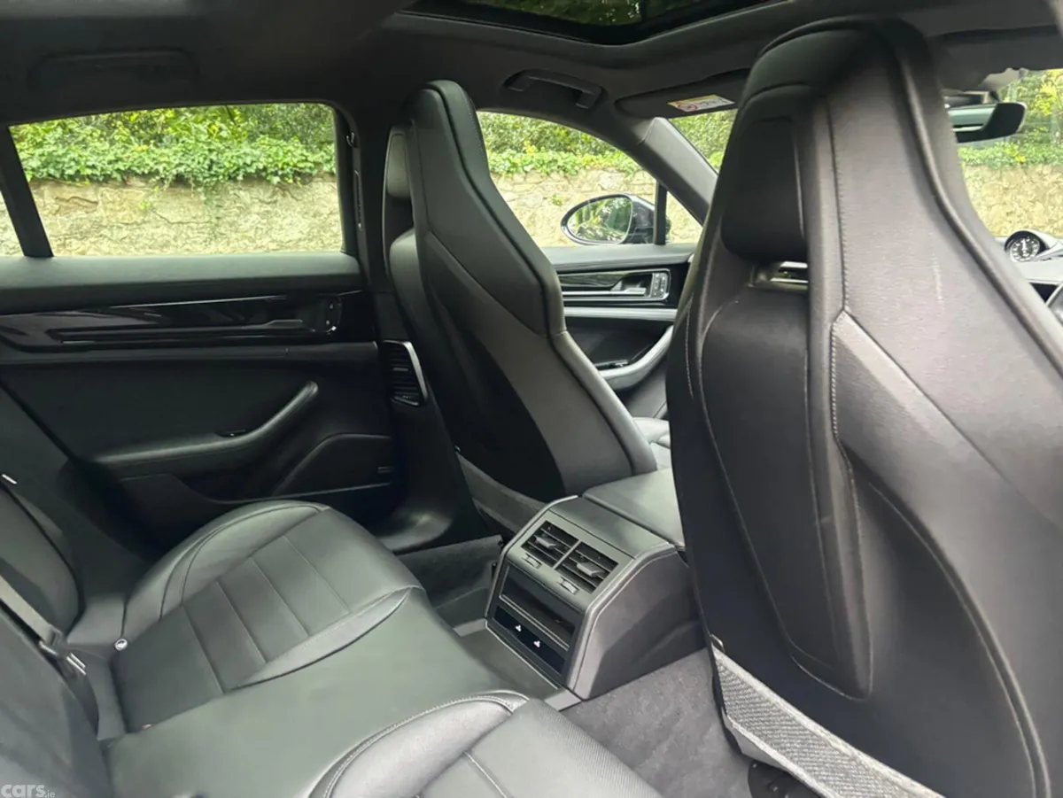 Porsche Panamera Hatchback, Petrol Plug-in Hybrid, 2025, Black
