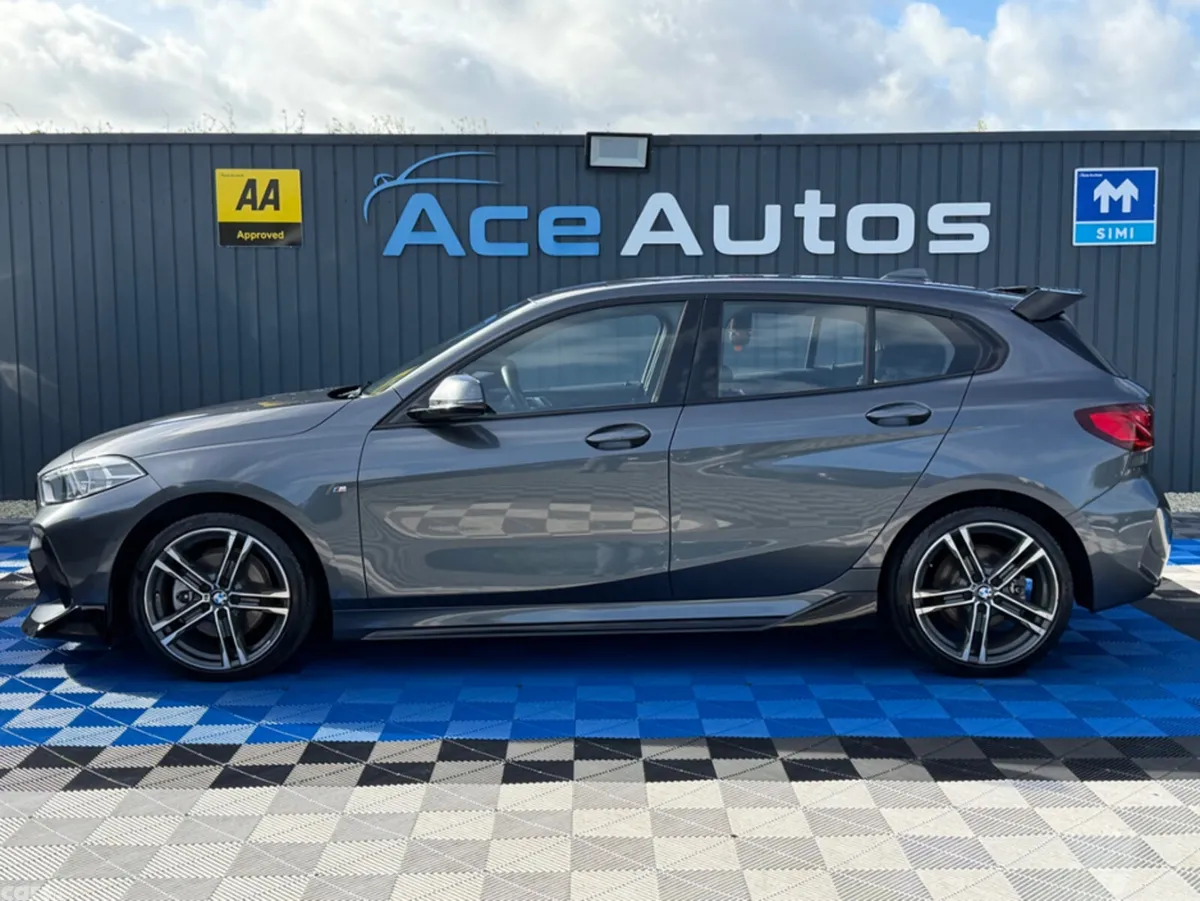BMW 1-Series Hatchback, Diesel, 2021, Grey