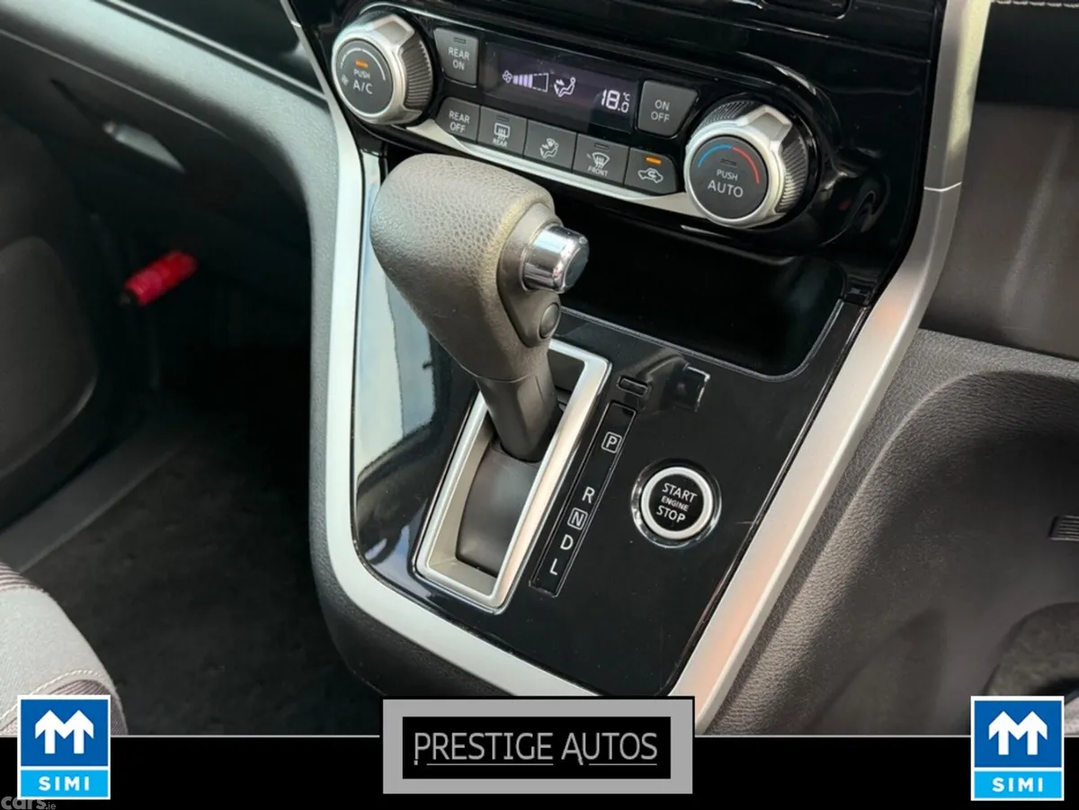 Nissan Serena MPV, Petrol Hybrid, 2018, Silver