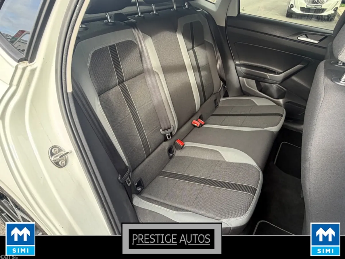 Volkswagen Polo Hatchback, Petrol, 2019, White