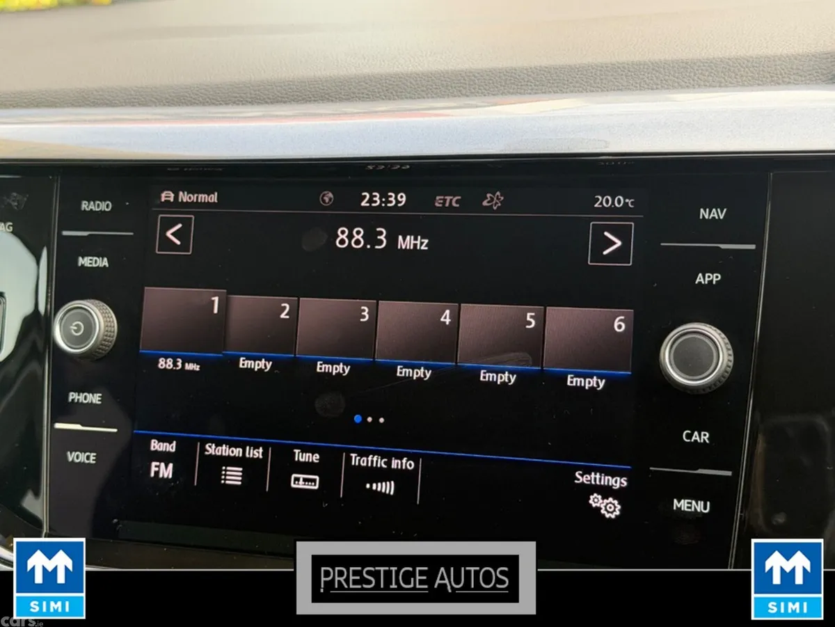 Volkswagen Polo Hatchback, Petrol, 2019, White