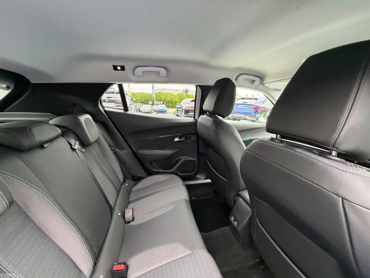 Peugeot 2008 SUV, Petrol, 2021, White